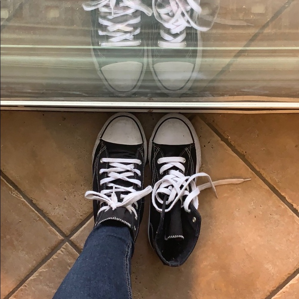 Black and white high top Airwalks